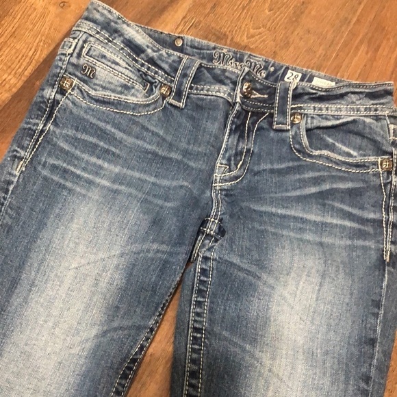 Miss Me Capri’s - Picture 2 of 11